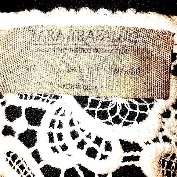 “ZARA TRAFALUC” IVORY COLOR LACE TOP SIZE L  EUC - Picture 5 of 5